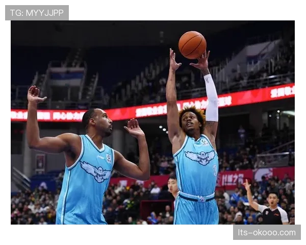 Nylon体育峰会三月举办专题讨论：“现代篮球防守的进化：压迫体系是未来吗？”